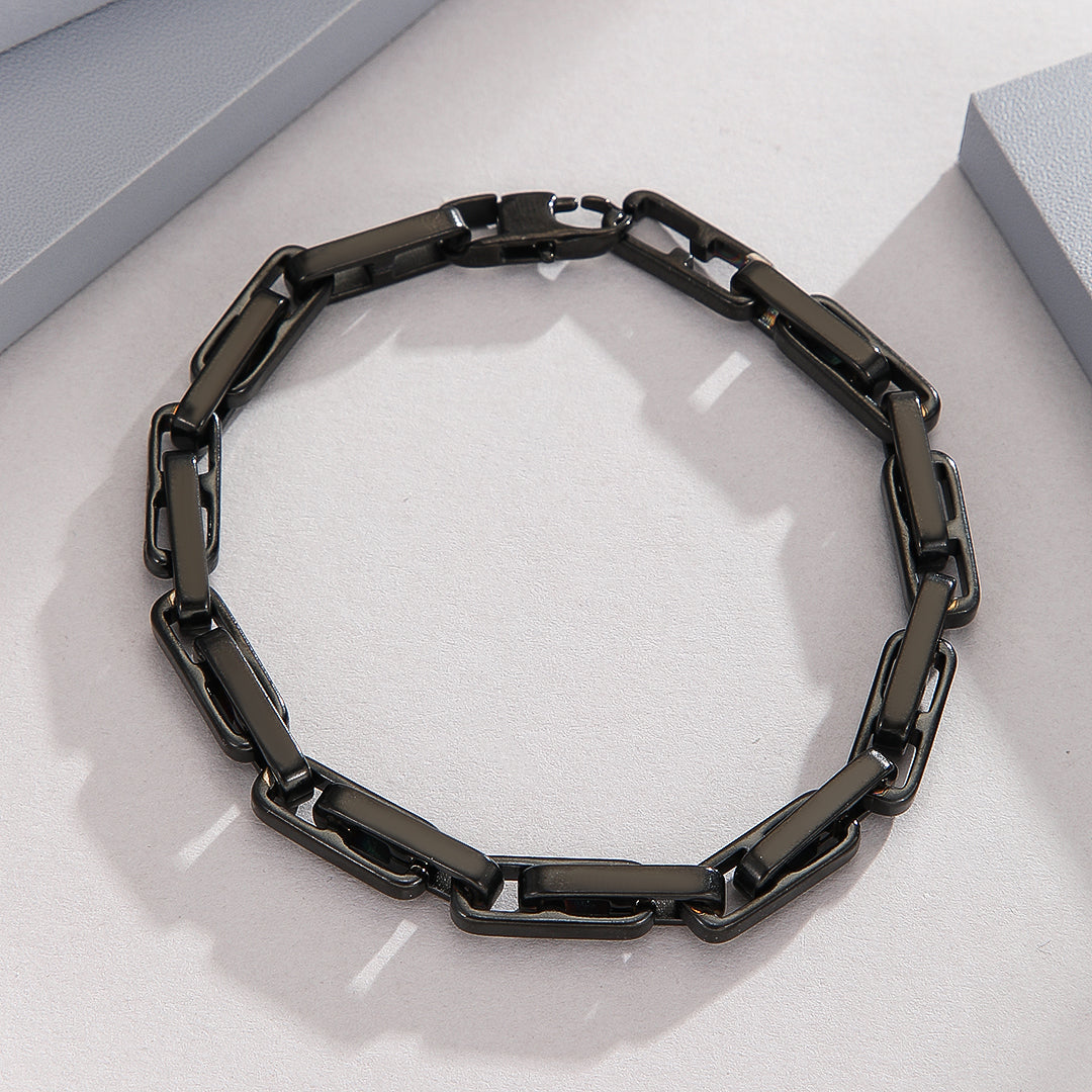 Sleek Noir Link Bracelet