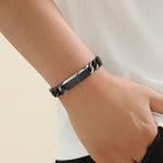 Load image into Gallery viewer, Stately Black Chain Bracelet
