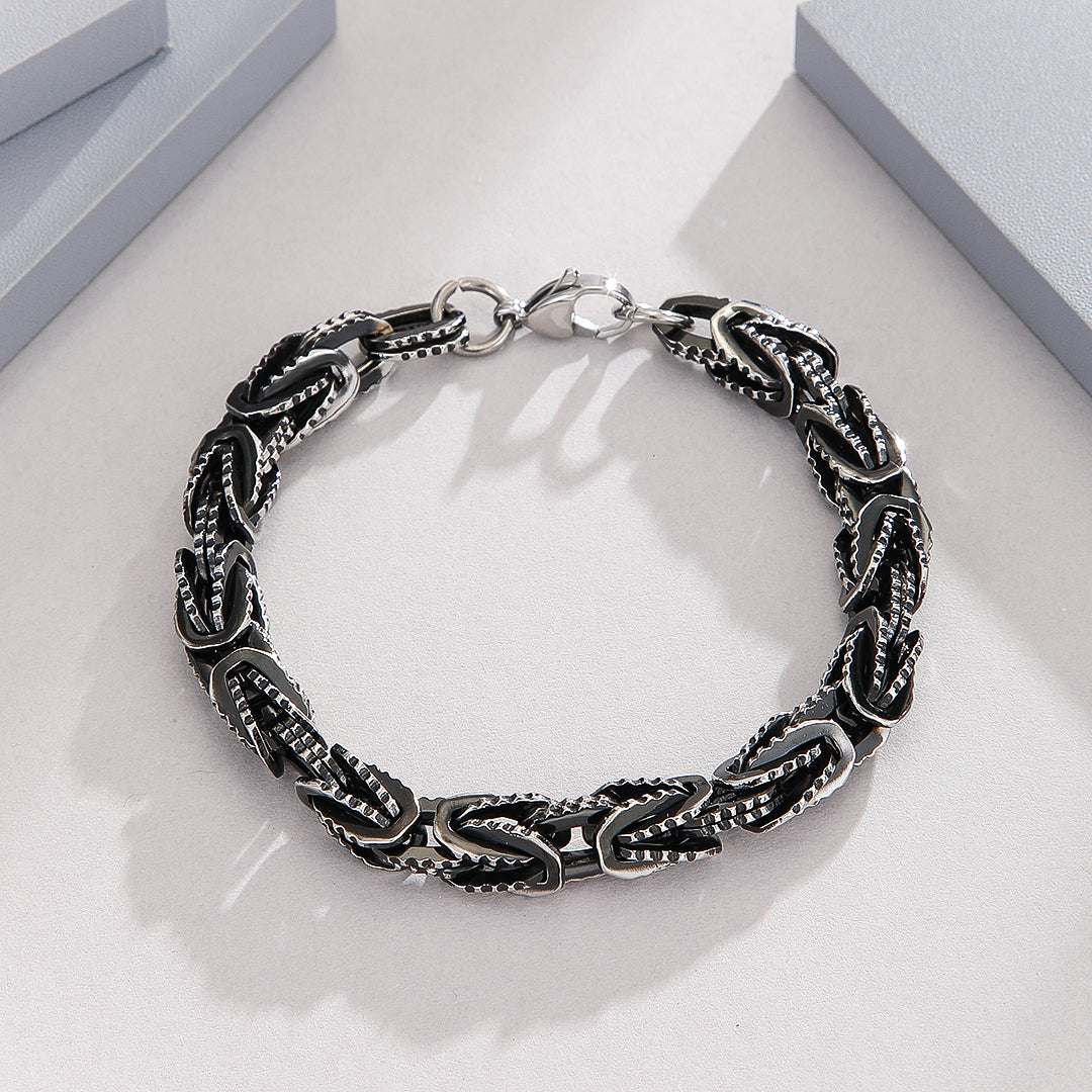 Classic Patterned Noir Bracelet