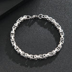 Load image into Gallery viewer, Daring Silver Interlock Bracelet
