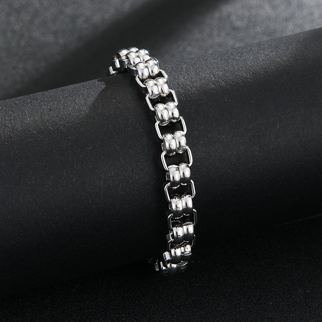 Versatile Silver Chain Bracelet