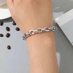 Load image into Gallery viewer, Striking Silver Statement Interlock Bracelet
