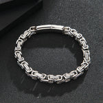 Load image into Gallery viewer, Bold Silver Interlock Bracelet
