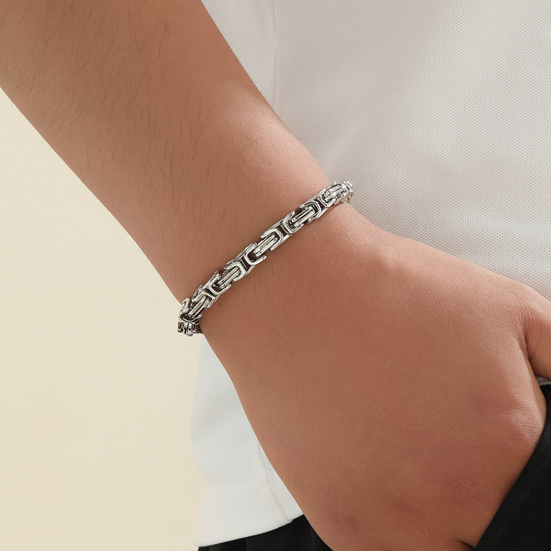 Bold Silver Interlock Bracelet