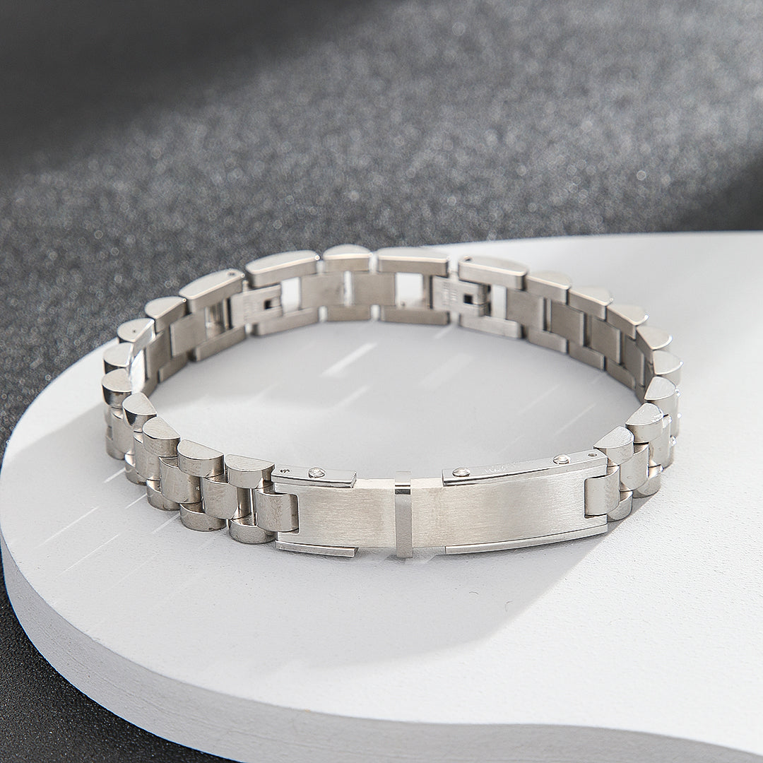 Sleek Silver Loop Bracelet