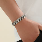 Load image into Gallery viewer, Exemplary Metallic Chain Bracelet
