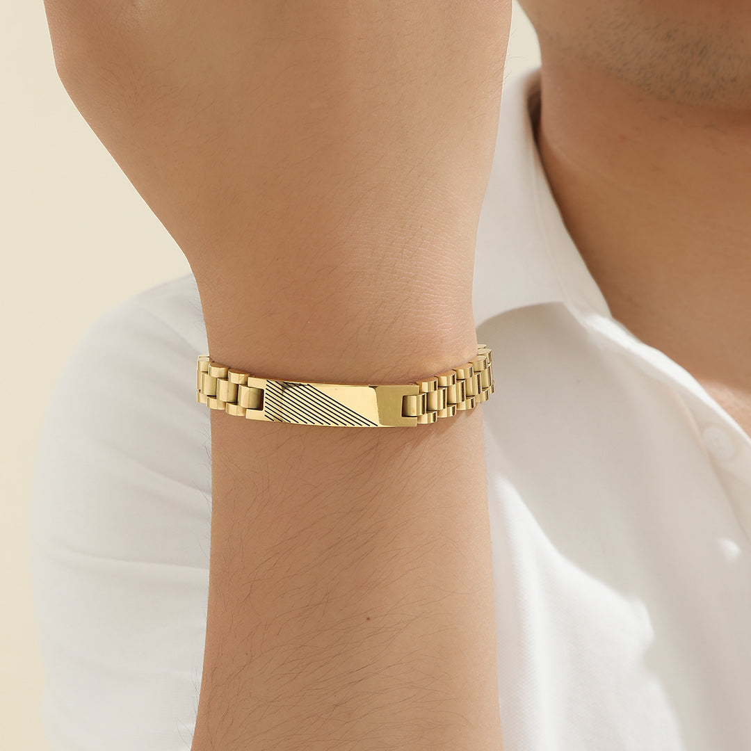 Intricate Gold Harmony Bracelet