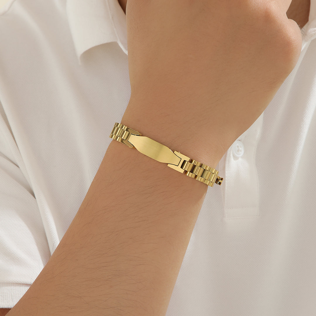 Tapered Gold Rectangular Link Bracelet