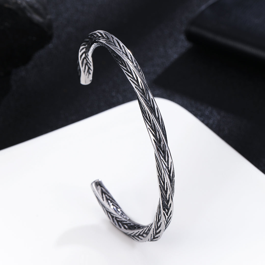 Refined Twisted Metal Cuff