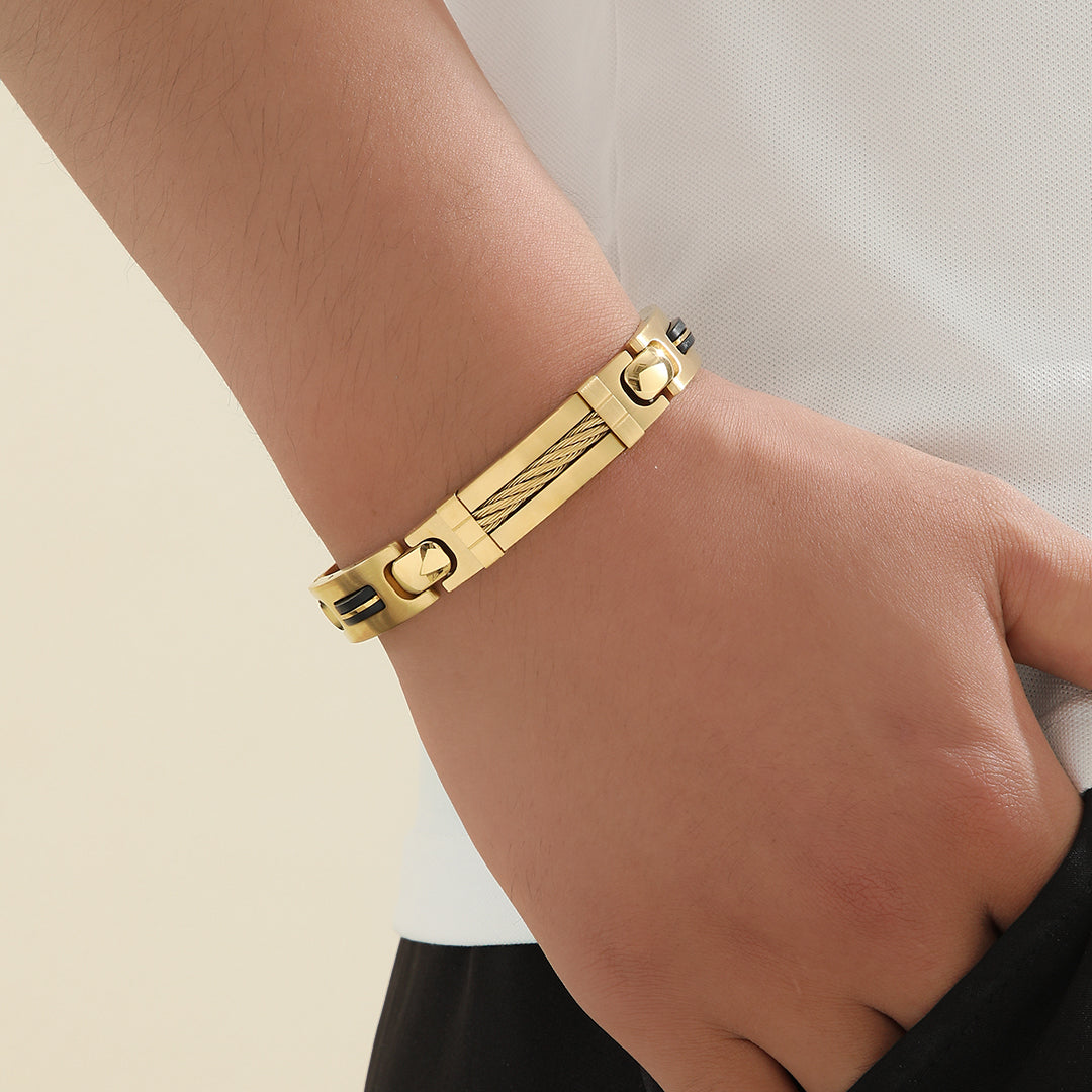 Regal Gold and Black Fusion Bracelet