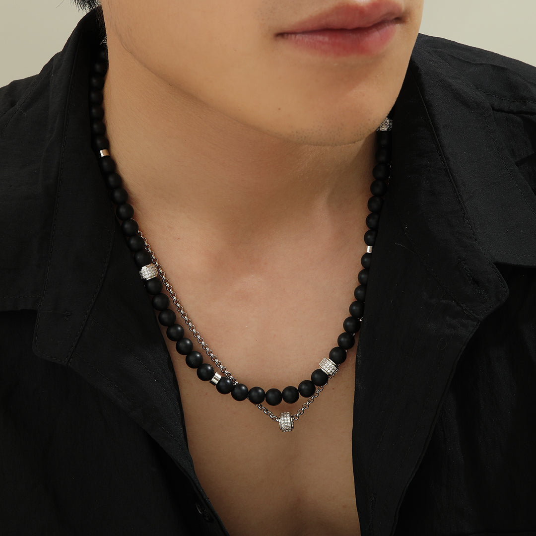 Stylish Noir Radiance Layered Chain