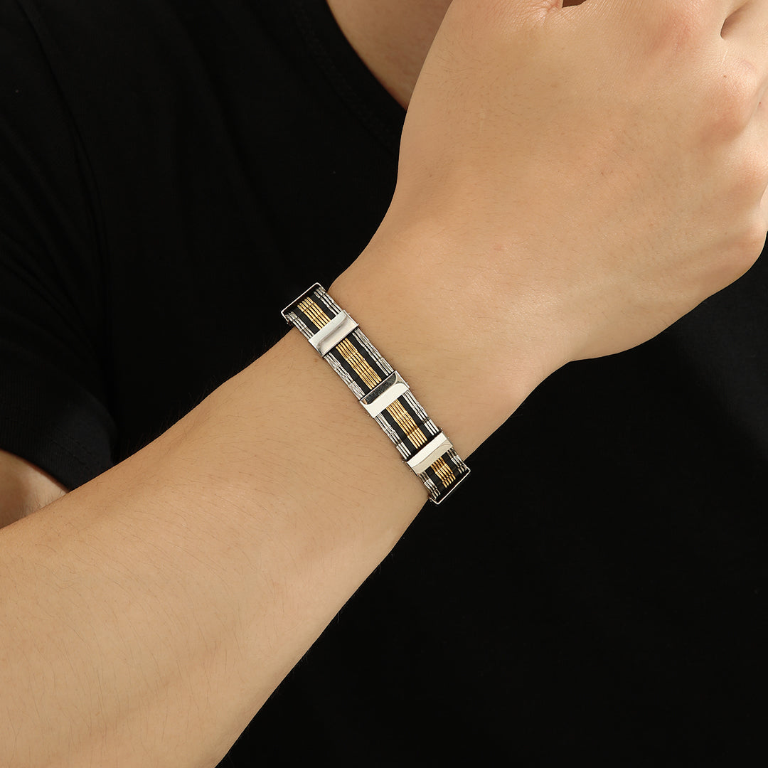 Luxe Alternating Tones Gold Bracelet