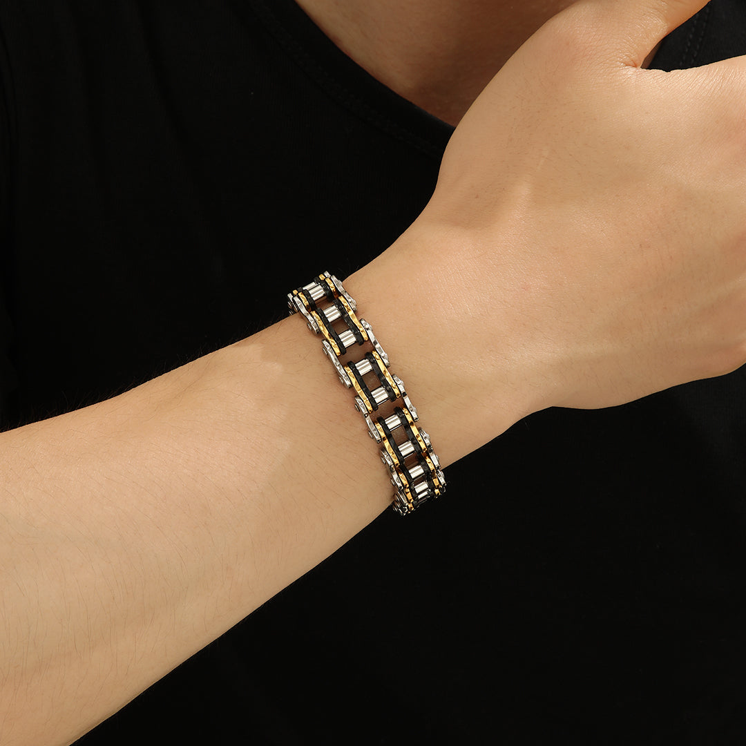 Opulent Contrast Silver Bracelet