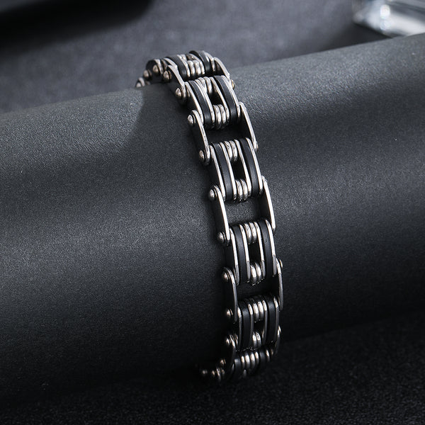 Edgy Strand Silver Bracelet