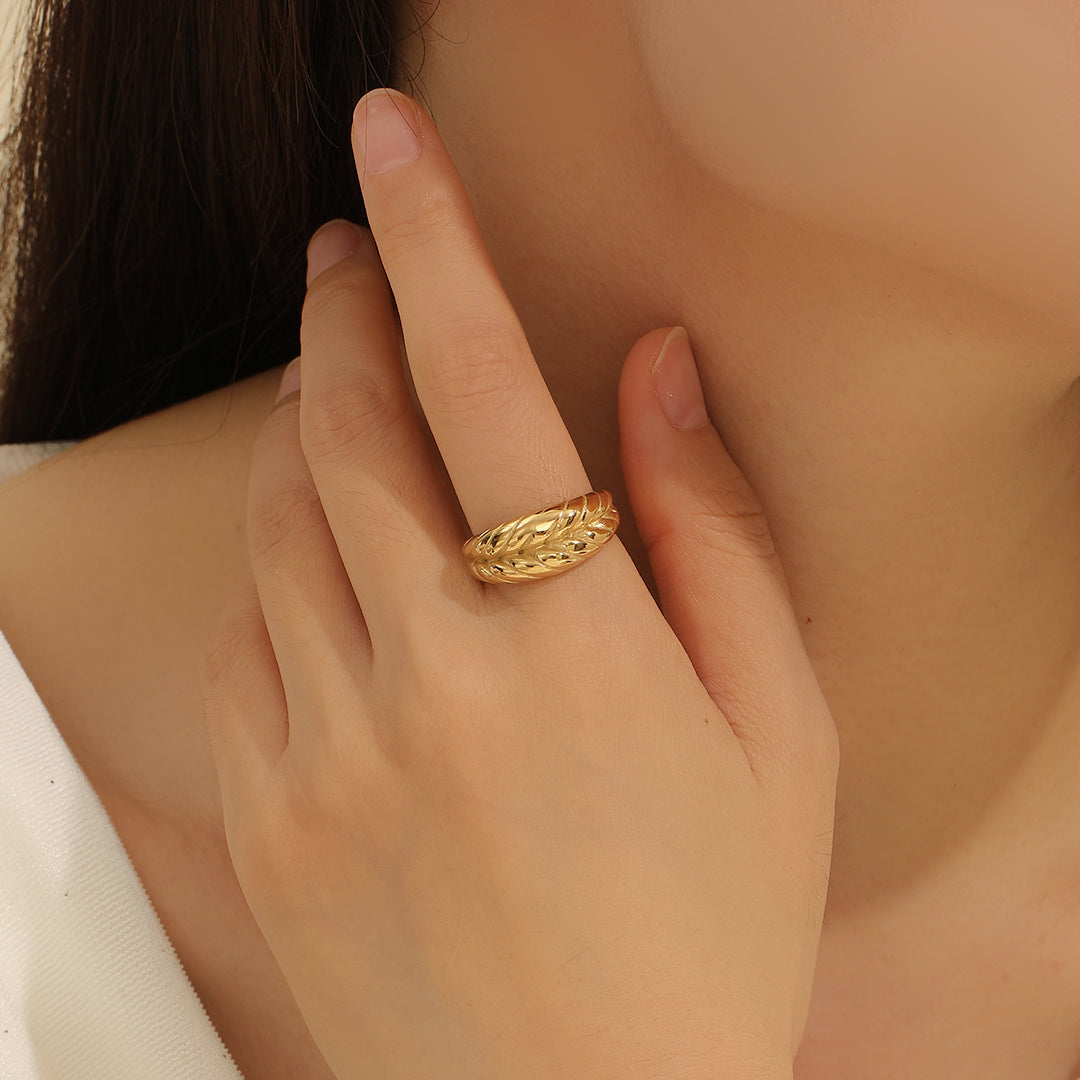 Feathered Grace Ring