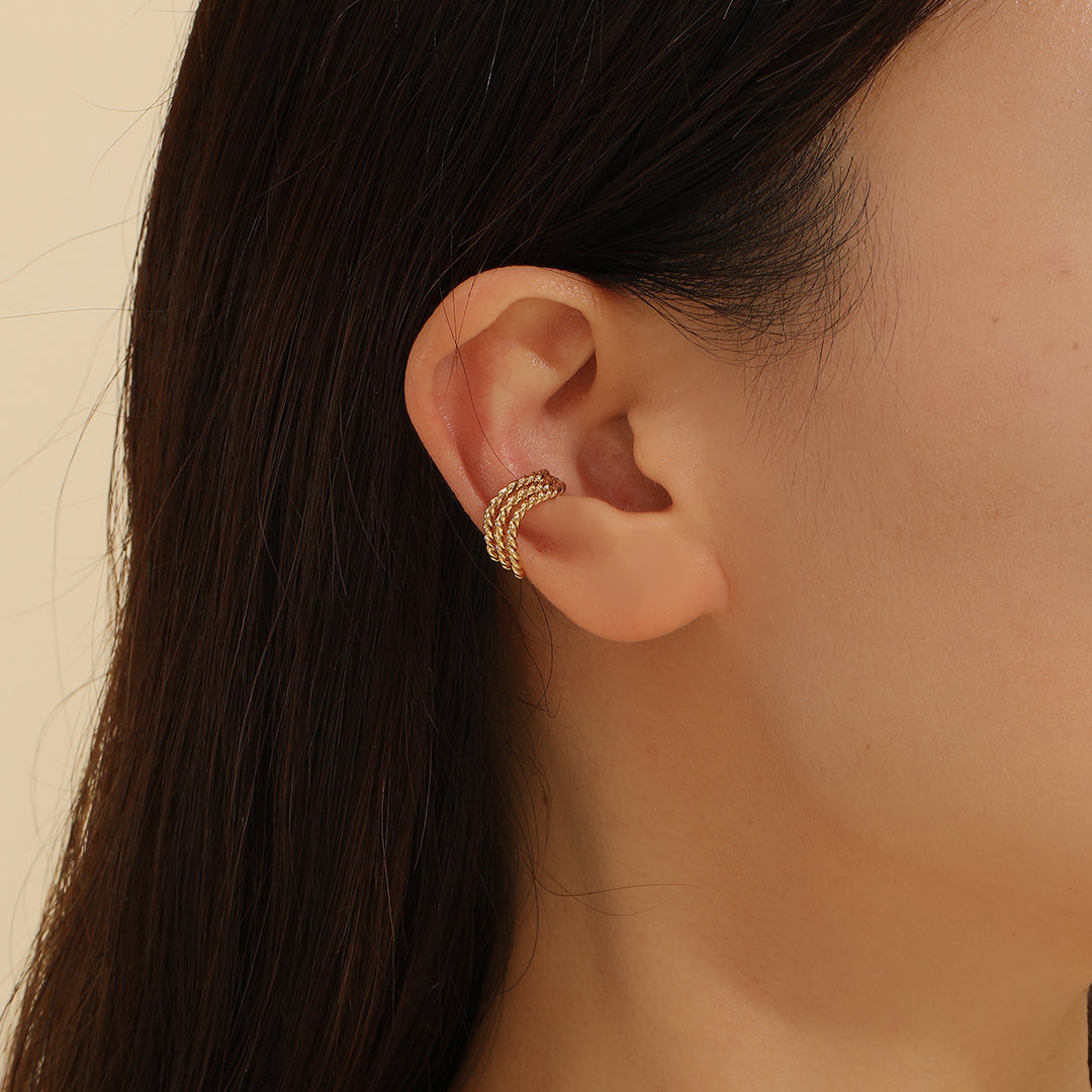 Trinity Twist Gold Ear Clip