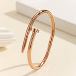 Load image into Gallery viewer, Spectacular Nail Wrap Bangle Golden
