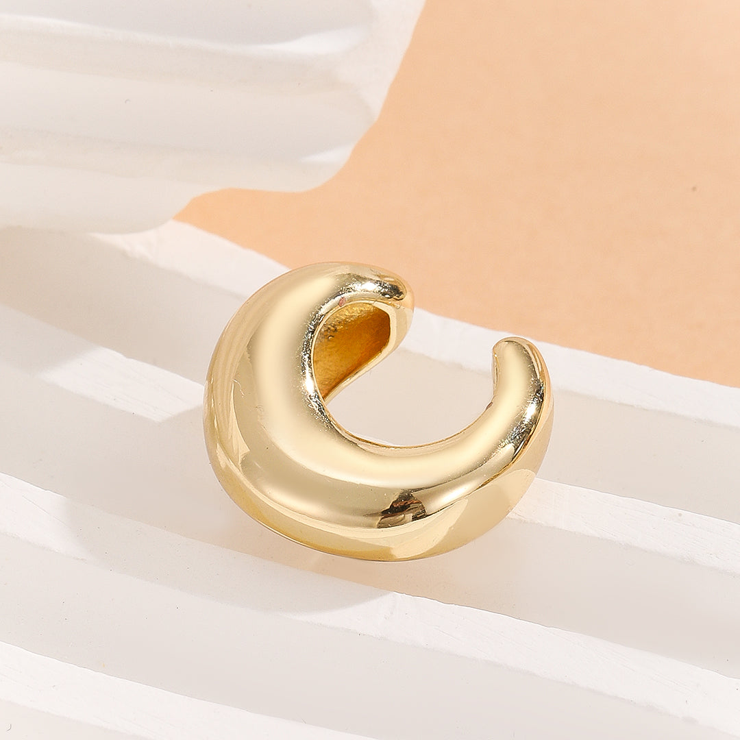 Aurora Gold Crescent Ear Clip