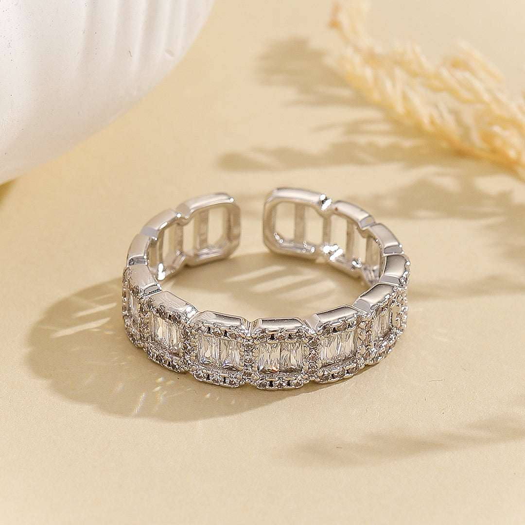 Sparkling Mirage Ring