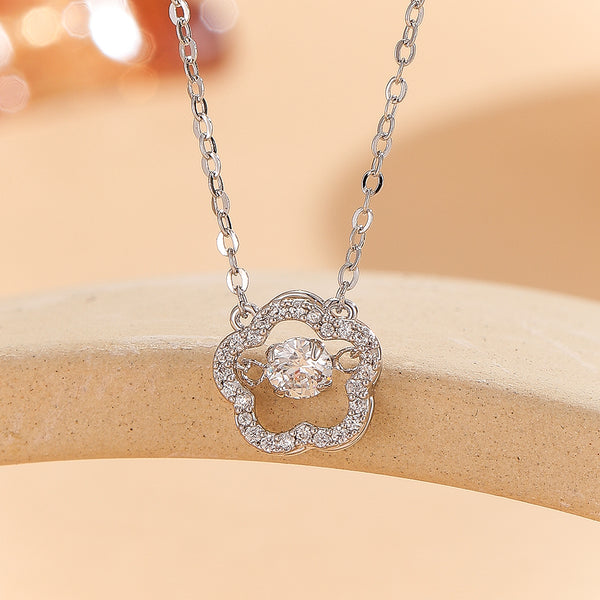 Charming Daisy Sparkler Pendant